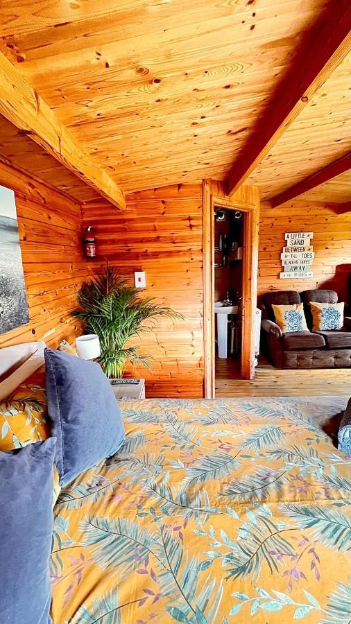 Morlais Log Cabin Lyme Regis Eksteriør bilde